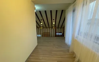 Casa moderna P+1E,spatioasa,teren 700 mp in Sacalaz - Poză 27