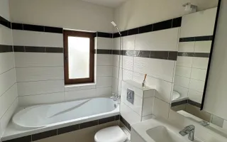 Duplex cu camera pe parter - Poză 26