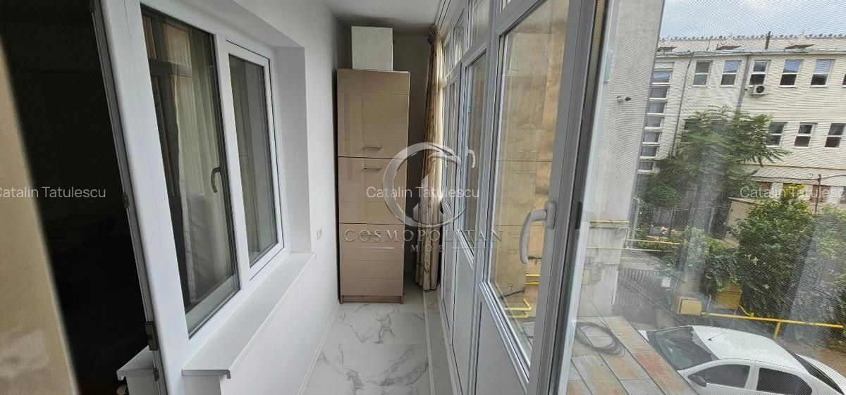 Apartament cu 2 camere ultracentral etaj 1 renovat mobilat utilat - Poză 11