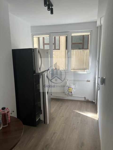 Spațiu birouri 2 camere | Universitate | 40 mp | 350 € - Poză 6