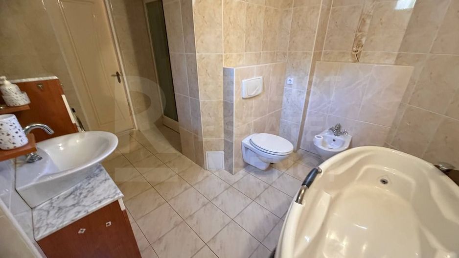 Chirie, apartament, 3 camere, Strada Nicolae Costin, Buiucani - Poză 4