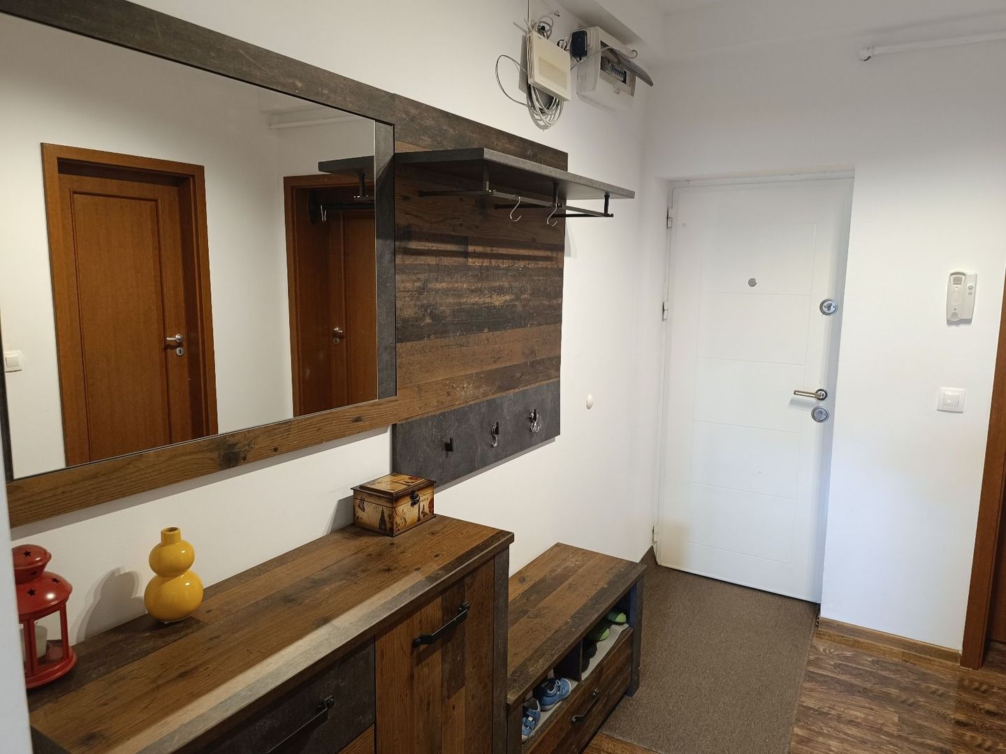 Braytim-Timisoara | 2 camere | Decomandat | Loc de parcare | Stradă închisă - Poză 6