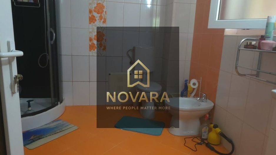 Casa langa Blue Sky cu panouri solare, garaj si terasa mare - Poză 9