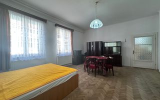 Apartament in casa spațios la doar 5-7 minute de Centrul Istoric - Poză 3