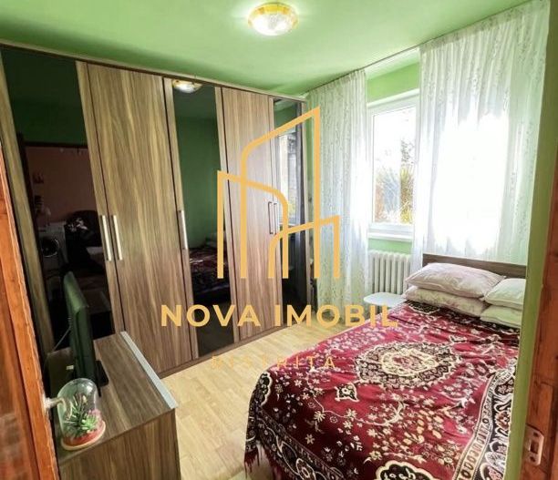 Apartament de vânzare - Poză 2