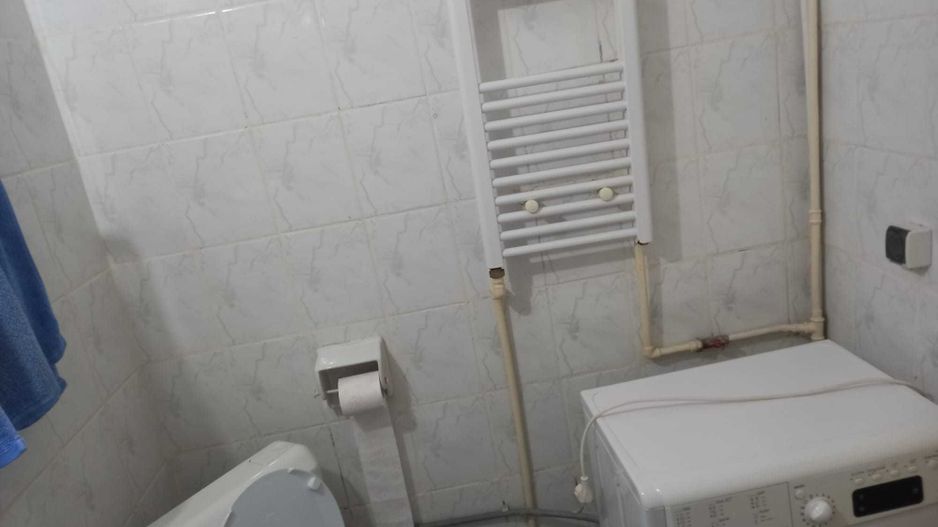 De vanzare garsoniera decomandata, zona Sebastian - Poză 3