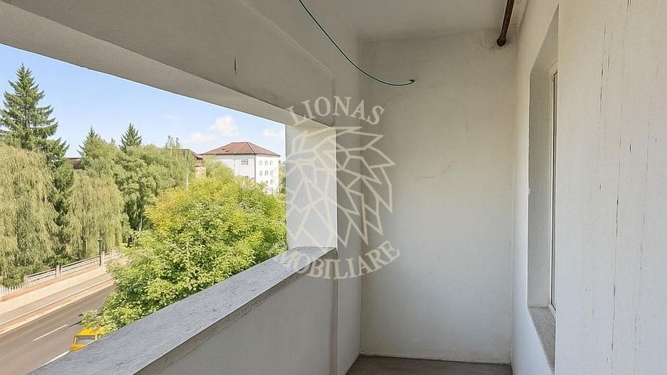 Oferta! Apartament decomandat 2 camere-balcon-investitie-Central - Poză 5