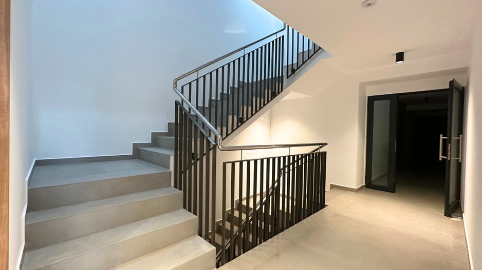 Apartament modern cu 3 camere în zona Coresi ROKMAN confort și exclusivitate - Poză 27