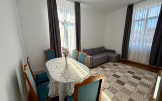 Apartament ultracentral cu 3 camere decomandat, Piața Unirii ! - Poză 2