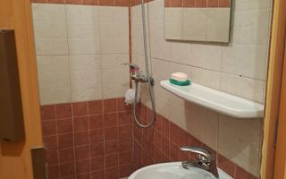 Garsoniera cu o camera - Poză 6