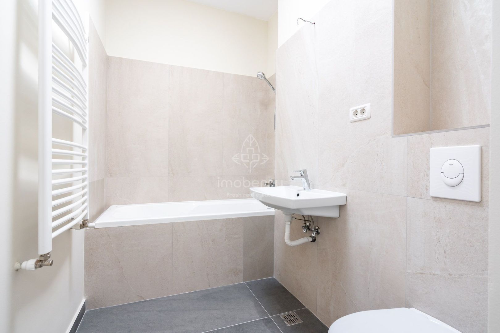 Ansamblu privat | Casa  4 camere | 3 bai | Parcare | Comision 0! - Poză 14