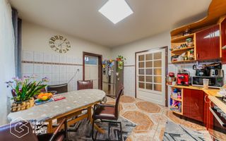 Casa S+P+M, 8 camere, cartier Gai, comision 0% - Poză 10