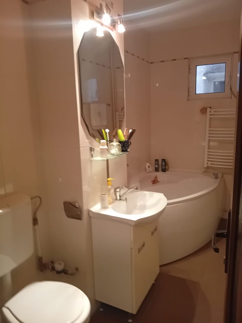 Apartament 3 camere dec,Micro 21,et 3,2 bai,2 balcoane - Poză 8