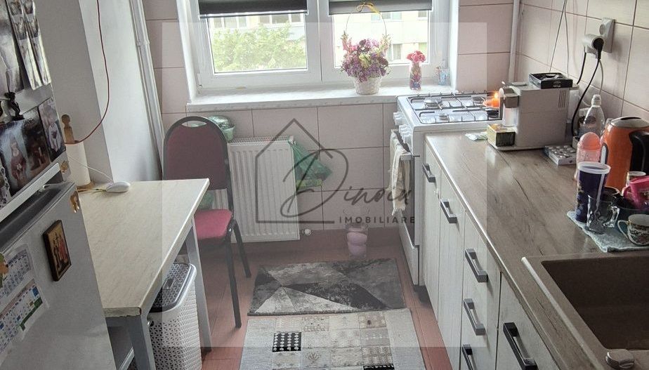 Apartament 3 camere metrou Bazilescu - complet renovat 2021 - Poză 4