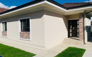 Casa Parter Sanmihaiul Roman,4 Camere,2 Bai,Terasa Acoperita,Toate Utilitatile - Poză 3