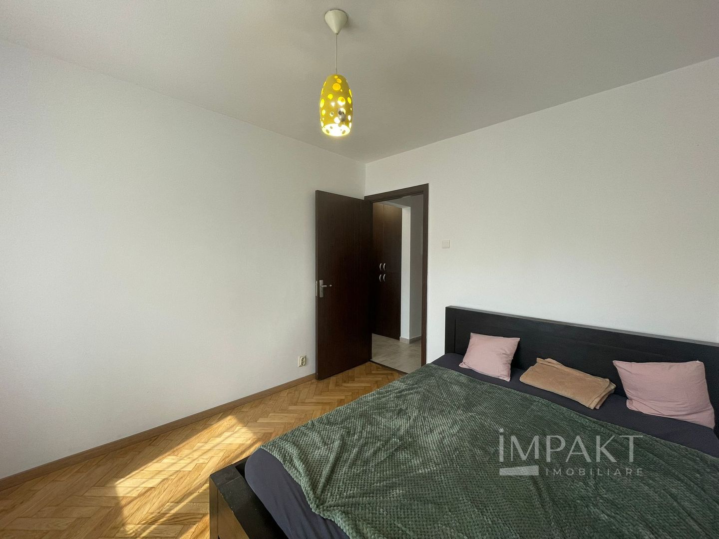 Exclusivitate! Apartament 3 camere decomandate ,  zona BL-Titulescu! - Poză 6