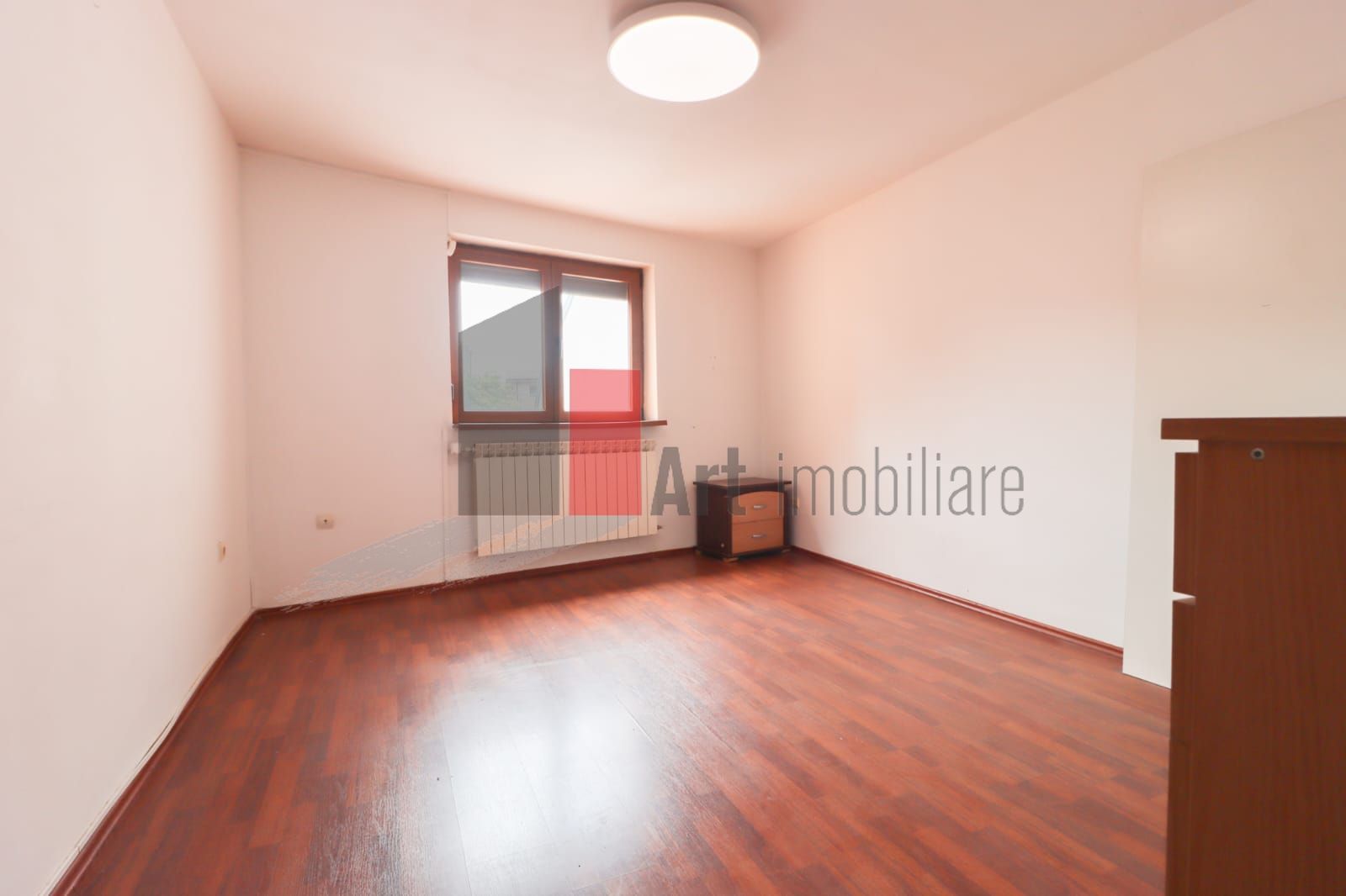 Vila "VARDA" , 200 MP utili, teren 160 mp - Poză 8