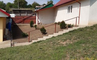 Casă de vânzare în Popesti, Iași – 3 camere, 70 mp, teren 3300 mp - Poză 6