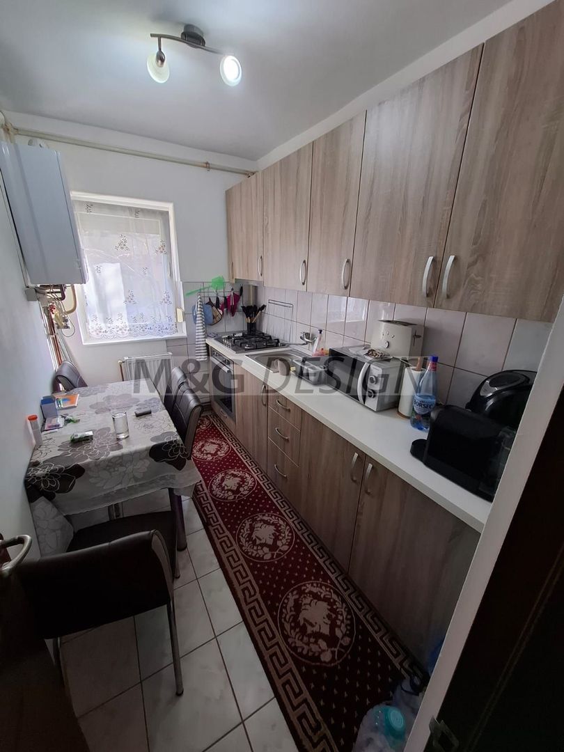 Apartament cu 1 camera decomandat, parter inalt, centrala gaz, clima - Poză 3