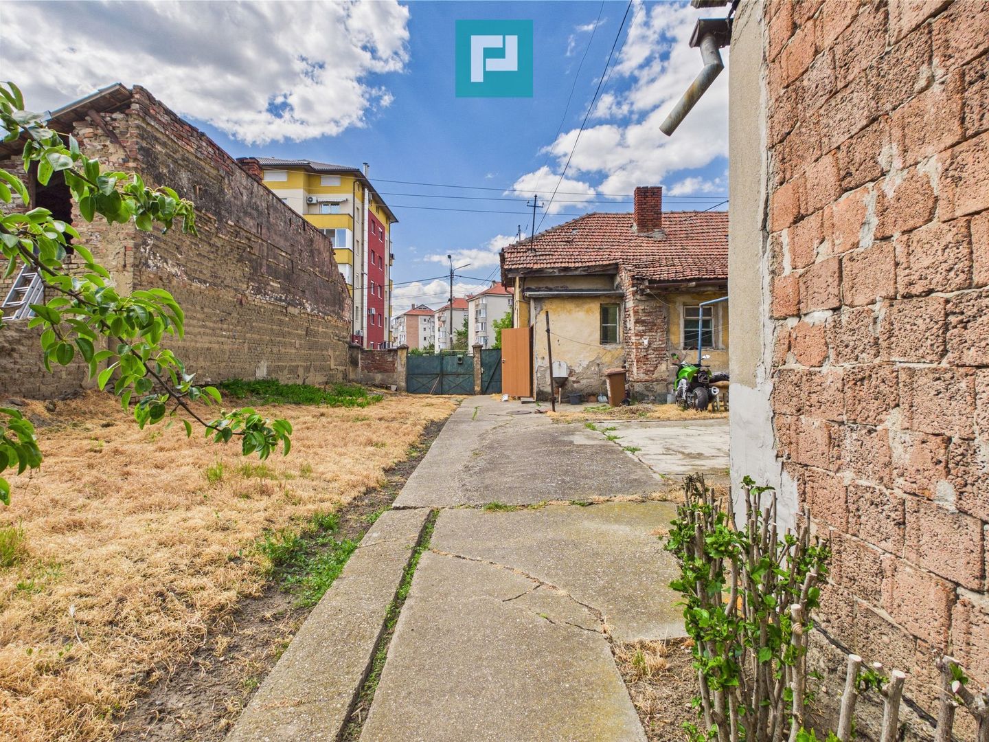 Casă cu teren generos în Alfa – Arad - Poză 13