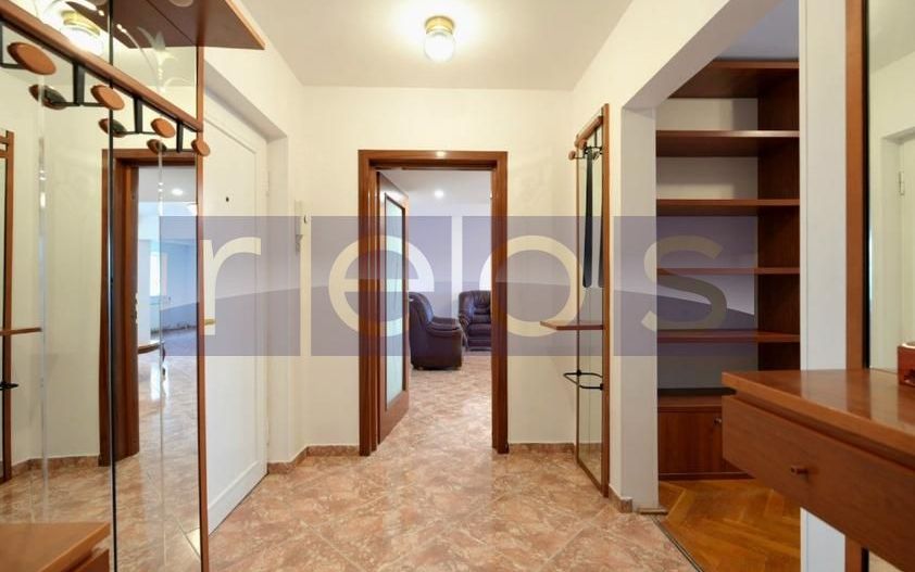 INCHIRIERE SPATIU | 5 CAMERE | ZONA OCTAVIAN GOGA - Poză 12