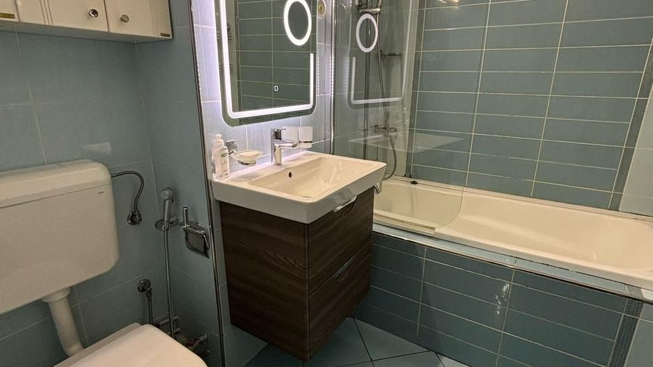 Vanzare Apartament 2 Camere Stradal Bulevardul Decebal - Poză 9