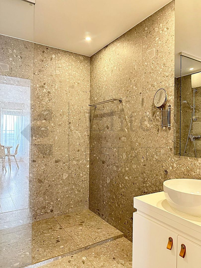 Penthouse de inchiriat ultracentral in Oradea - Poză 9