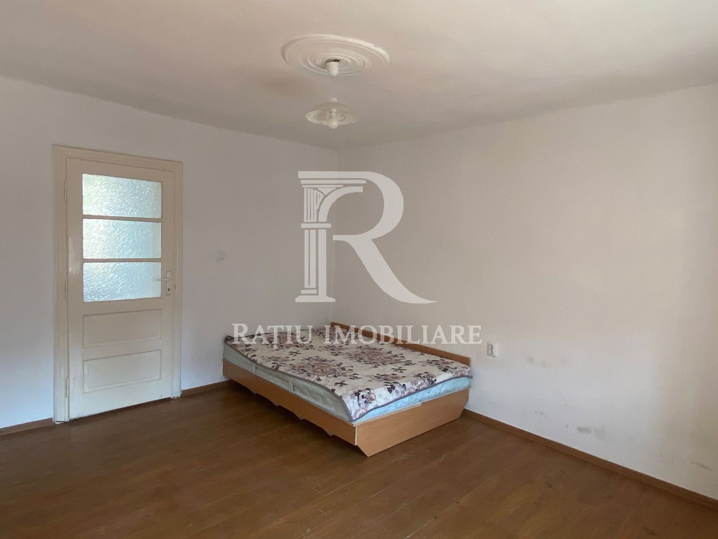 Casa cu 4 camere | Str.Louis Pasteur | Oradea - Poză 5