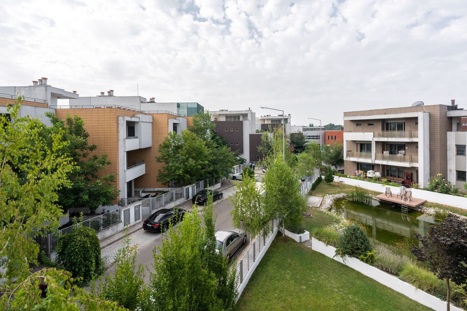 COMISION 0% - Vila eleganta P+2E 380 mp utili, teren 470mp, lac propriu + ponton - Poză 15