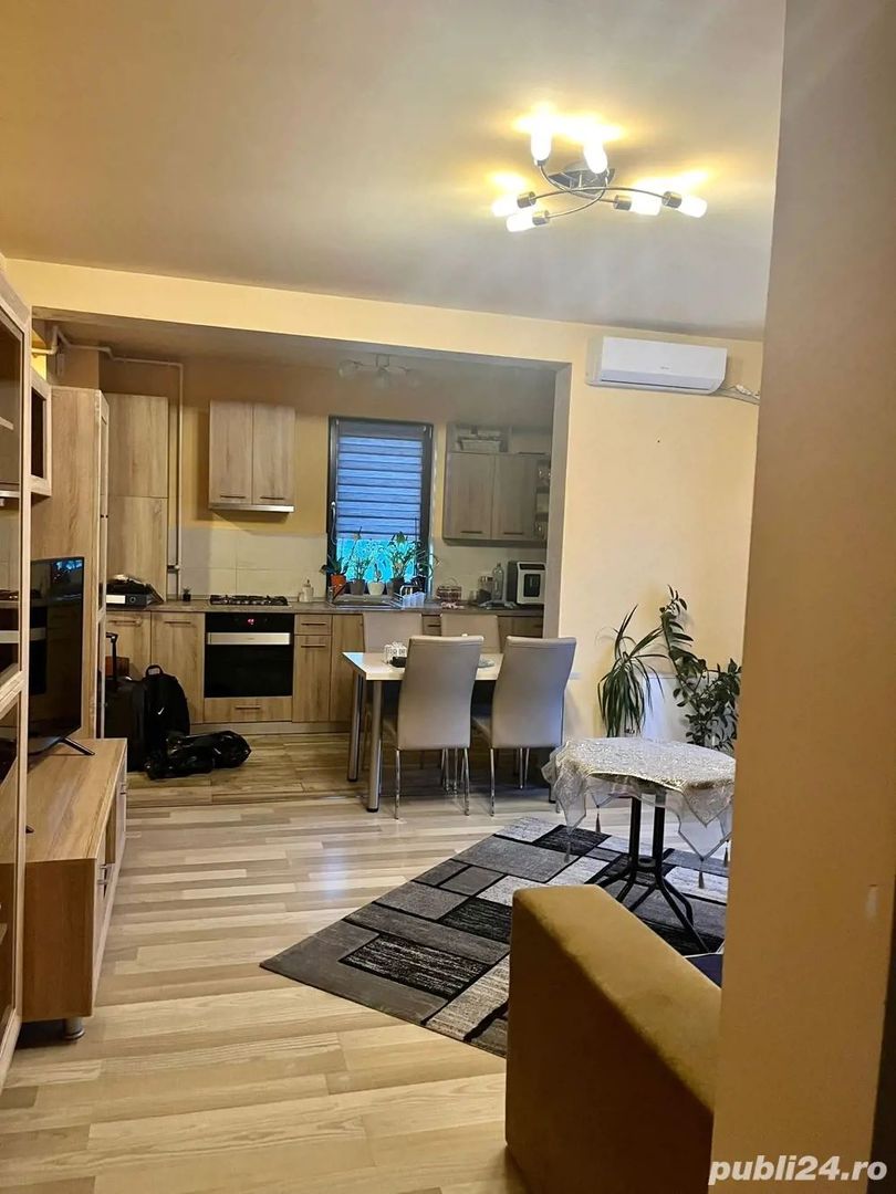Vand apartament 2 camere Giroc - Poză 2