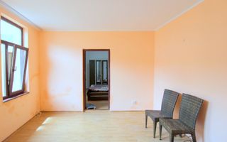 De vanzare casa cu 3 camere, zona Port, 65.000 euro - Poză 6