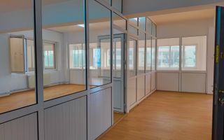 Spatiu de birouri de inchiriat in zona Grozavesti - comision 0% - Poză 2