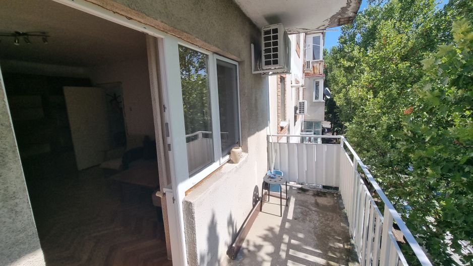Girocului, et.3, 3 camere, 2 băi, centrală termică proprie - Poză 13