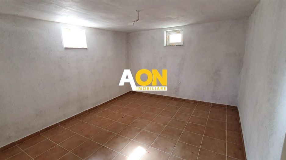 1/2 Duplex, 4 camere, garaj, 175 mp teren, Cetate - Poză 6