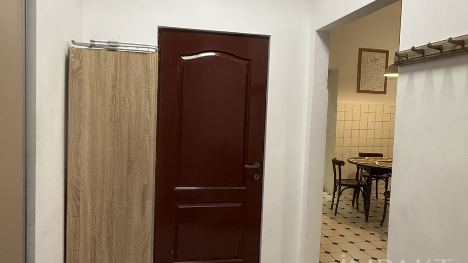 Apartament spatios cu 2 camere decomandat in centrul orasului - Poză 7