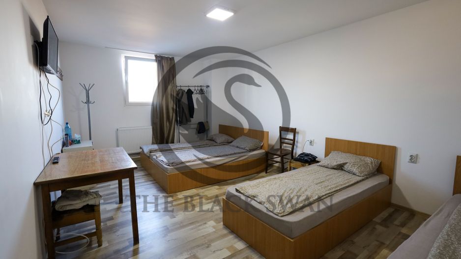 Casa cu 7 camere + spatiu comercial de vanzare | Comision 0 % - Poză 12