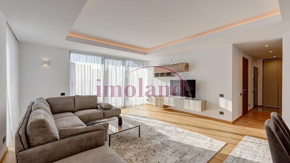 Inchiriere - apartament - 4 camere+terasa+loc parcare - Primaverii - Poză 2