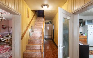 Clădire și teren de investiție, central Roman - Poză 25