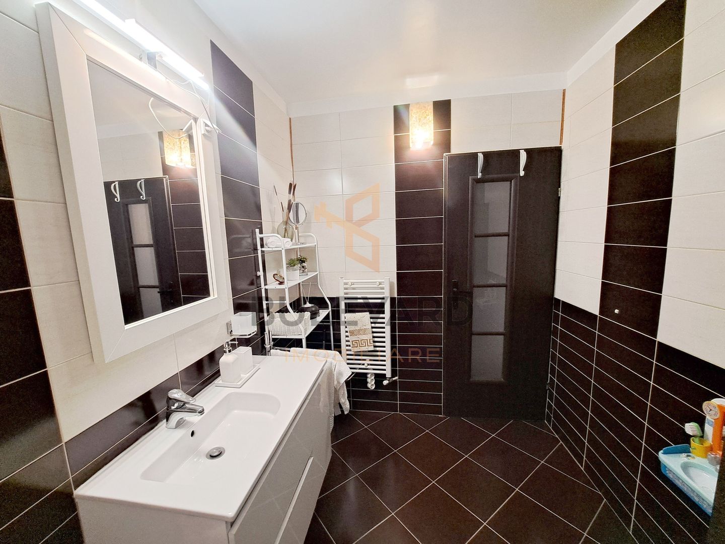 Comision 0! Apartament 2 camere + balcon 11 mp + parcare - Poză 13