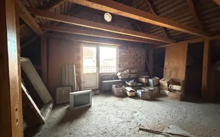 CASA DE VANZARE IN AVRIG – SPATIU GENEROS - Poză 12