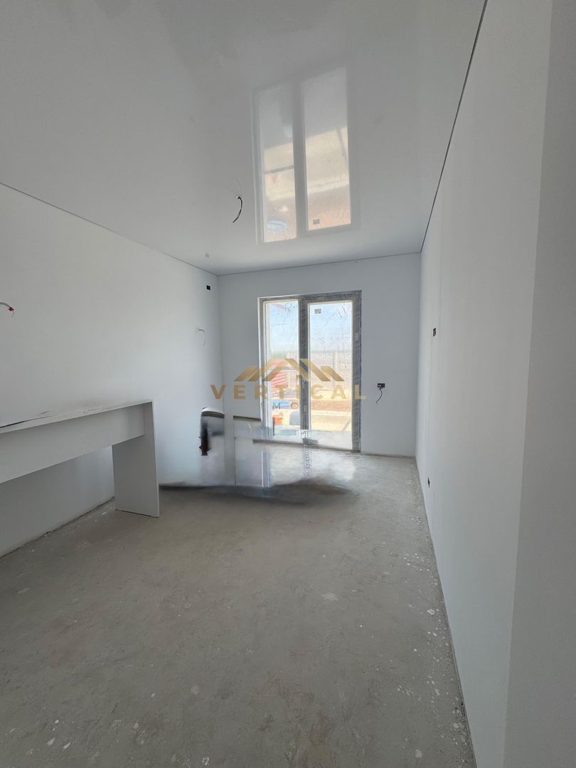 Super Casa 4 camere, parter, Comuna Berceni - Poză 8