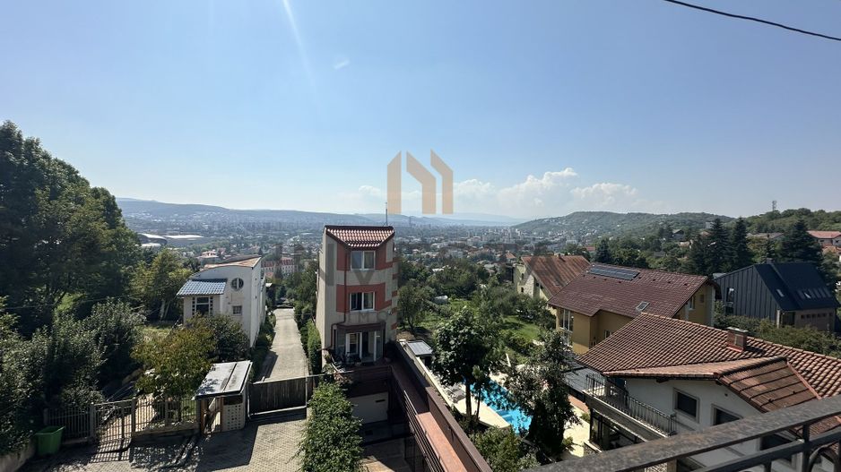 Apartament 4 camere 114 mp etajul 2, zona strazii Serpuitoare! - Poză 16