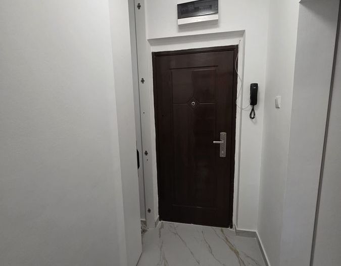 GARSONIERA IANCULUI - BLOC REABILITAT, PRIMA INCHIRIERE, MODERN - Poză 13