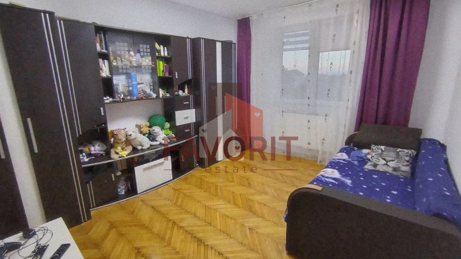 Apartament 3 camere decomandat | Zona Sagului - Poză 1