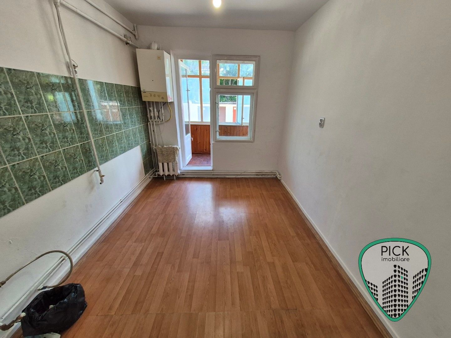 P 1232 - Apartament cu 2 camere în Târgu Mureș, Tudor, Cutezanței - Poză 3