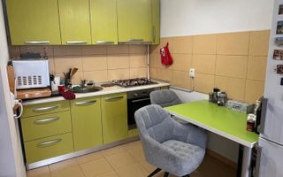 2 Camere | Decomandat | 2013 | Et Intermediar | M Gorjului la 7 min - Poză 6