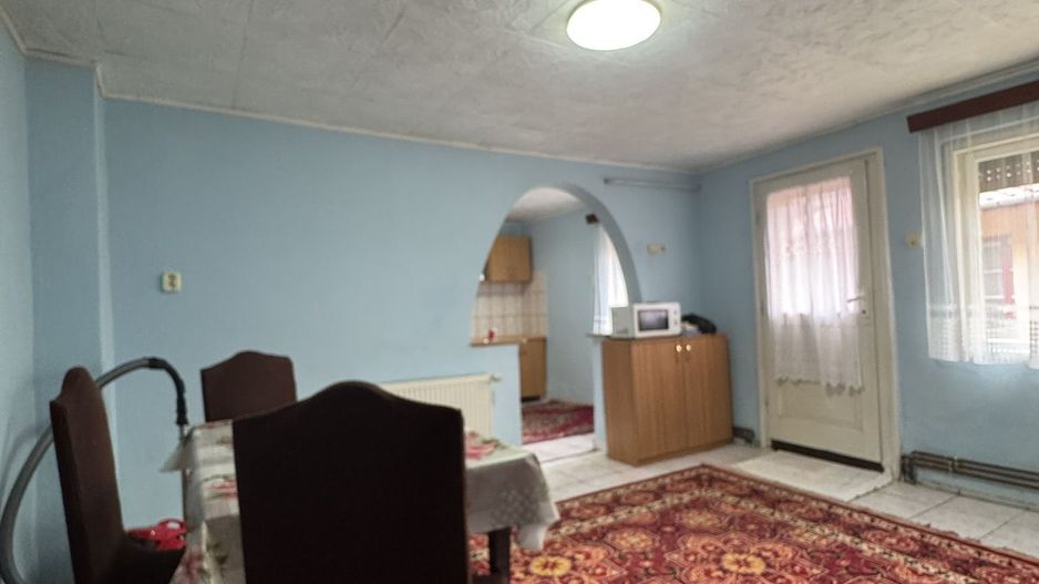 De vânzare Casă în Grădiște, curte + grădină proprie generoasă Arad - Poză 18