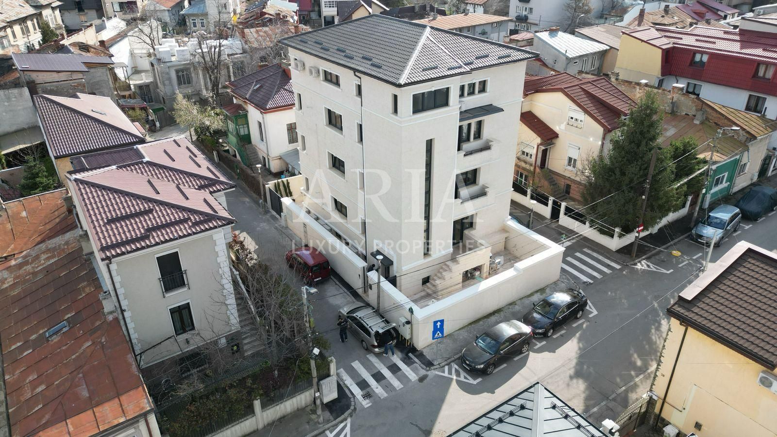 Refined living în centrul istoric al Bucureștiului - Poză 48