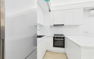 Vand Apartament 2 camere Cortina North - mobilat si utilat - Poză 16