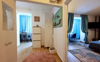 Spațioasă, luminoasă, complet renovată și mobilată, Bloc UNIC - Poză 3